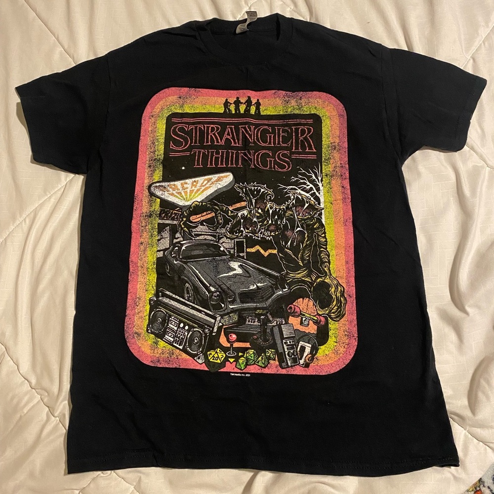 Stranger Things graphic t shirt size medium